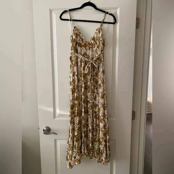 SOLD Floral MIDI Dress - Picture 1 of 1